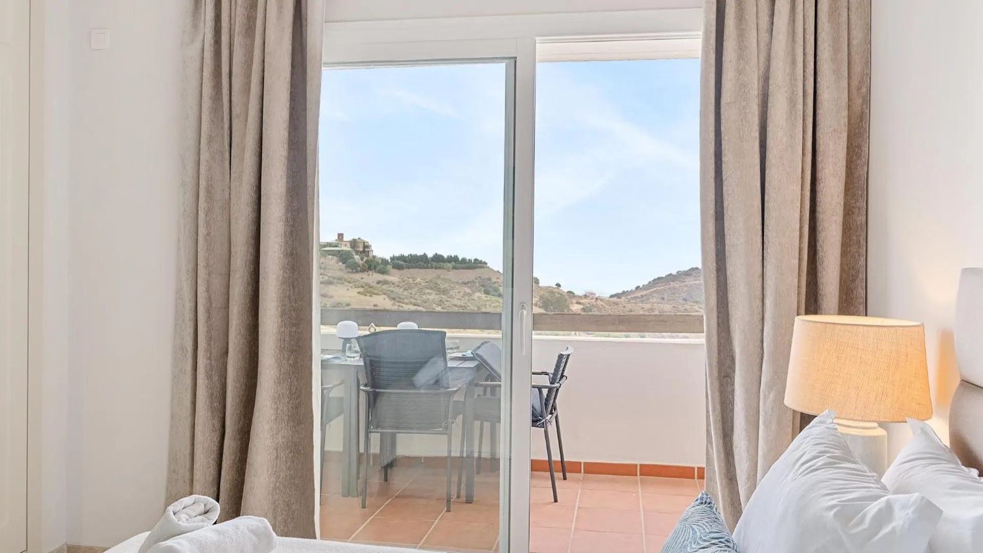 B19 Las Palmeras - Apartment Sitio de Calahonda